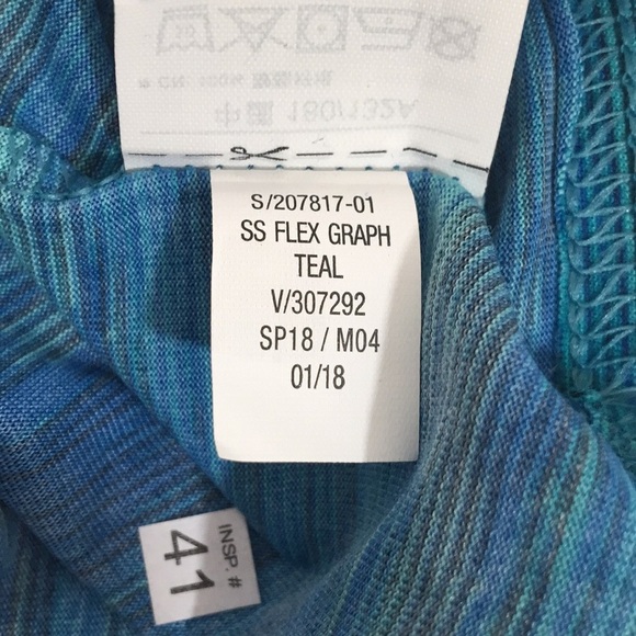 Old Navy Active "Track" Men's Performance T-Shirt - Picture 7 of 7